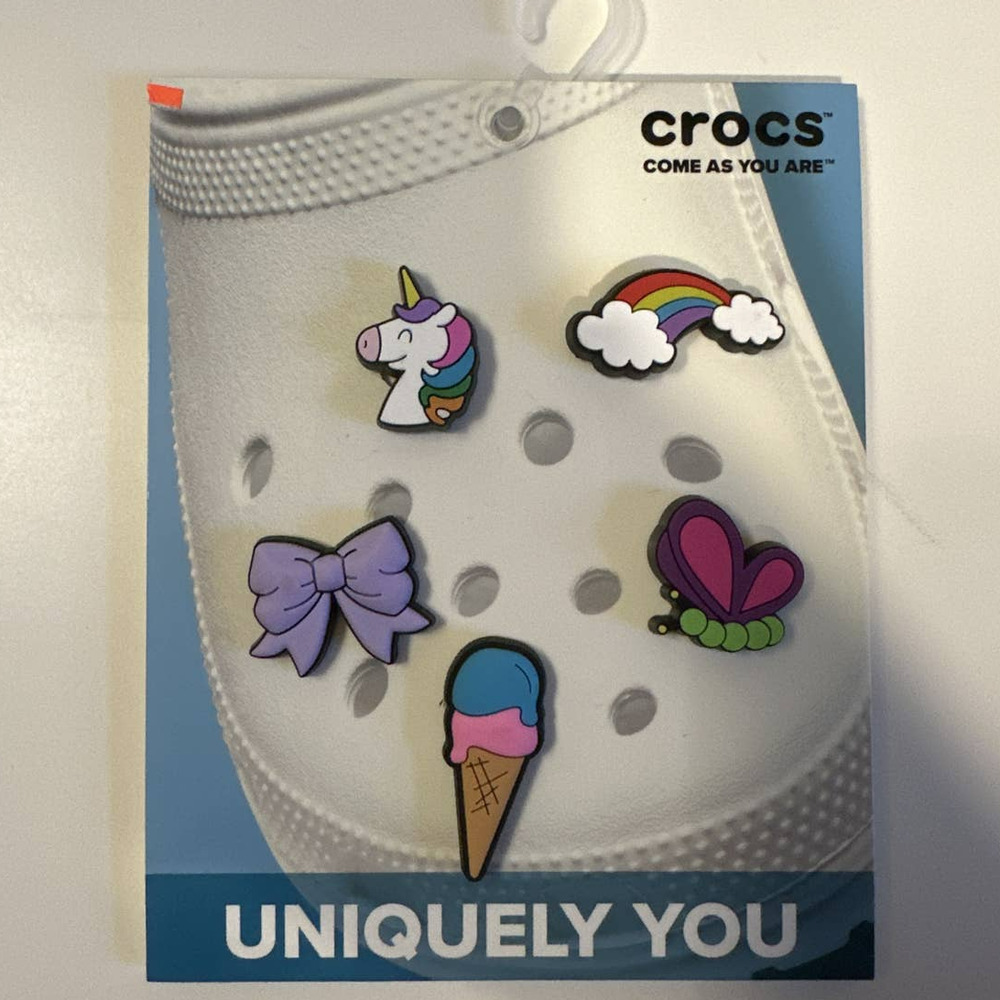 Crocs Uniquely You Kids Young Girl Cartoon Jibbitz Shoe Charms, 5-Pack - Picture 5 of 6